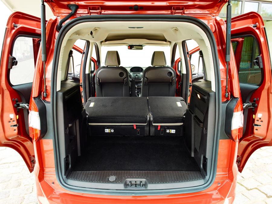 Багажник Ford Tourneo Courier (Race Red) 2014 года  (фото 24 из 27)